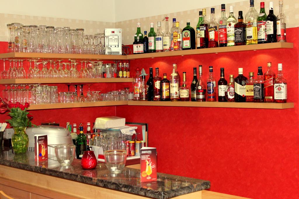Hotel Wallis 3*